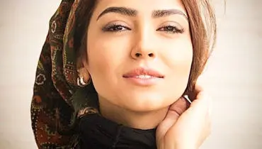 سلفی پربازدید مونا کرمی با مادر و فرزندش