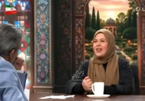 کامنت انگلیسی خانم بازیگر برای عکس سخنگوی کاخ سفید