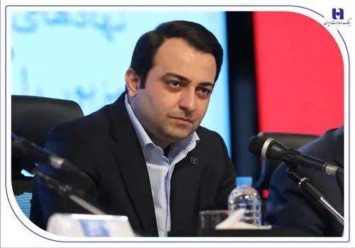 ۱۲ماه تلاش، ۱۲روز دفاع/۲۱/ ۱۰ دستاورد راهبردی بانک صادرات ایران در سال نخست دولت چهاردهم/ رشد ۲۶۳ درصدی سرمایه و ۹۱ درصدی سود خالص بانک صادرات ایران/ وصول ۱۳ همت از بزرگ‌ترین بدهکار بانکی پس از ۱۵ سال