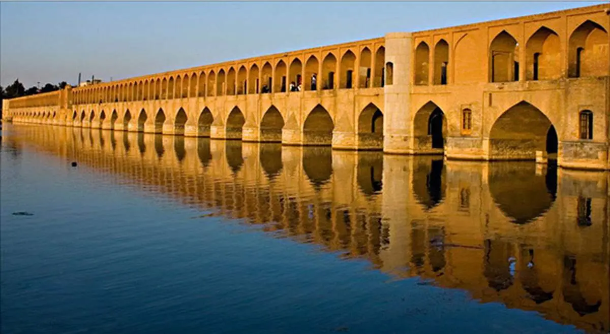 زاینده رود پر آب شد + فیلم