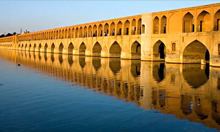 زاینده رود پر آب شد + فیلم