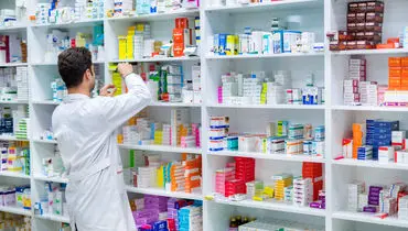 بحران کمبود داروهای بیماران خاص در داروخانه ها + فیلم