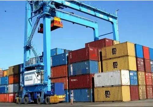 فرصت طلایی برای واردکنندگان / کالاهای خود را همین هفته ترخیص کنید