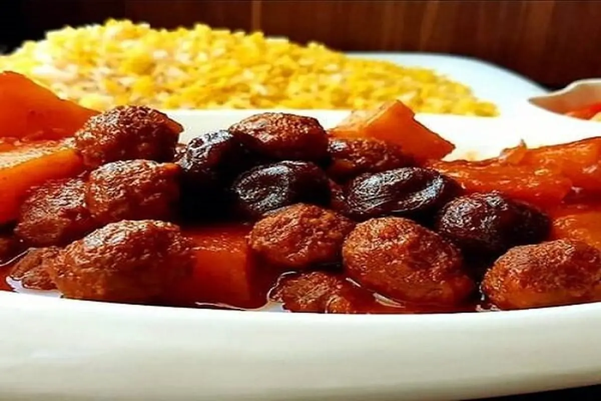 طرز تهیه خورشت کدو حلوایی با کوفته ریزه