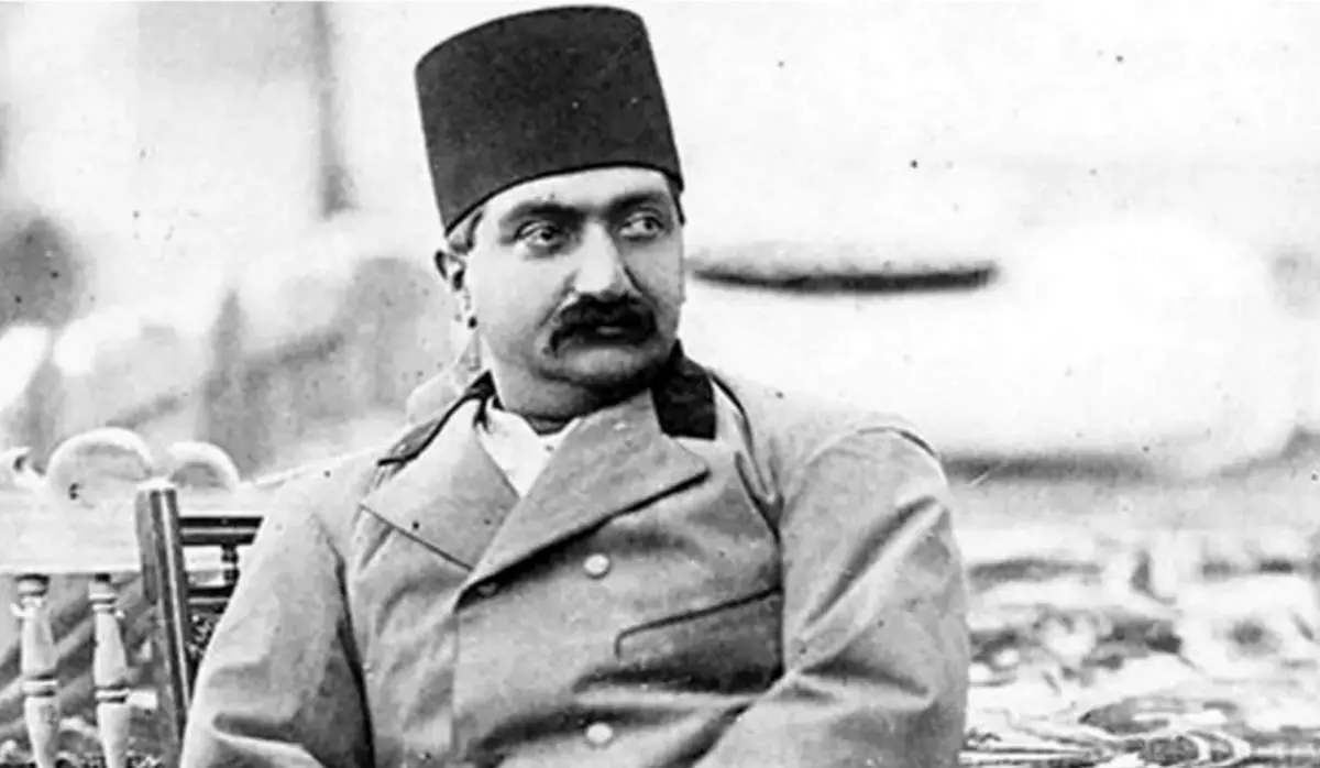 «ظل السلطان، پسر بی رحم ناصرالدین شاه» در دوران جوانی