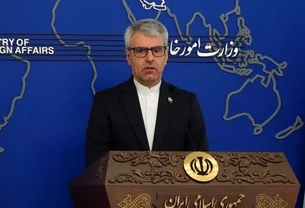 بقائی: هیچ تغییری در عبور و مرور کشتی‌ها از تنگه هرمز ایجاد نشده است