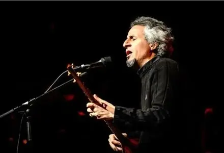 محسن نامجو:دیاسپورای ایرانی موافق حمله به ایران، چگونه کشتگان دی‌ماه را از آن خود می‌داند و کشتگان میناب را نه؟/ ویدئو