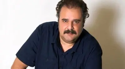 هومن برق نورد: پدرم چون به برق علاقه داشت فامیلش را عوض کرد/ویدیو 