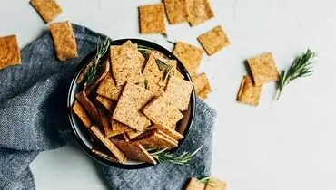 طرز تهیه بیسکوئیت رژیمی با جو دوسر


