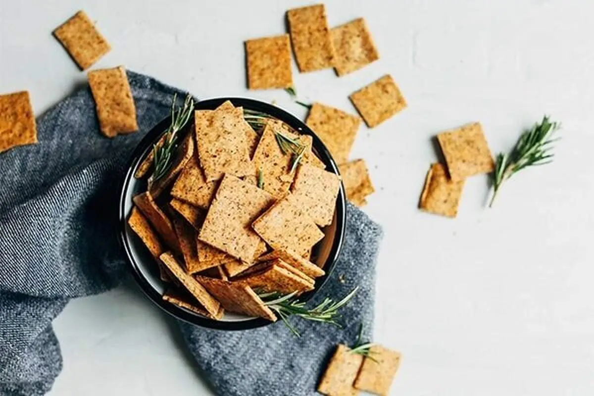 طرز تهیه بیسکوئیت رژیمی با جو دوسر


