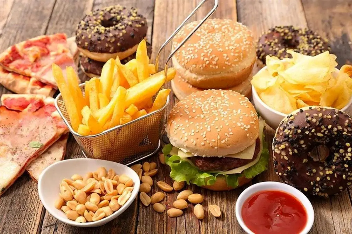 غذاهای پیرکننده را بشناسید