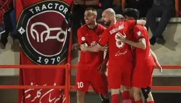 ناگهان یک جام به لوگوی تراکتور چسبید!/عکس
