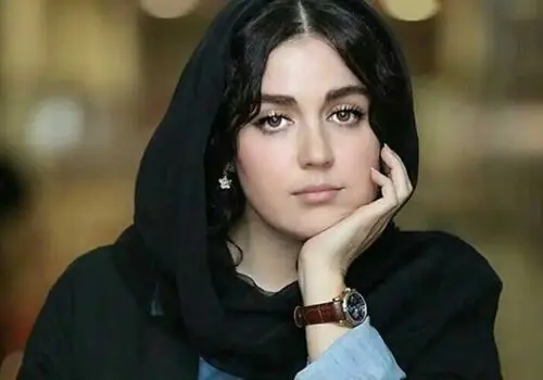 افسانه پاکرو در ۴۳ سالگی؛ زیبایی که همچنان نگاه‌ها را می‌دزدد