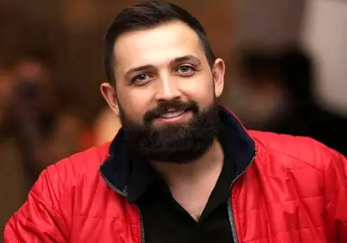 حضور احمدی نژاد در سفارت قطر خبرساز شد + عکس