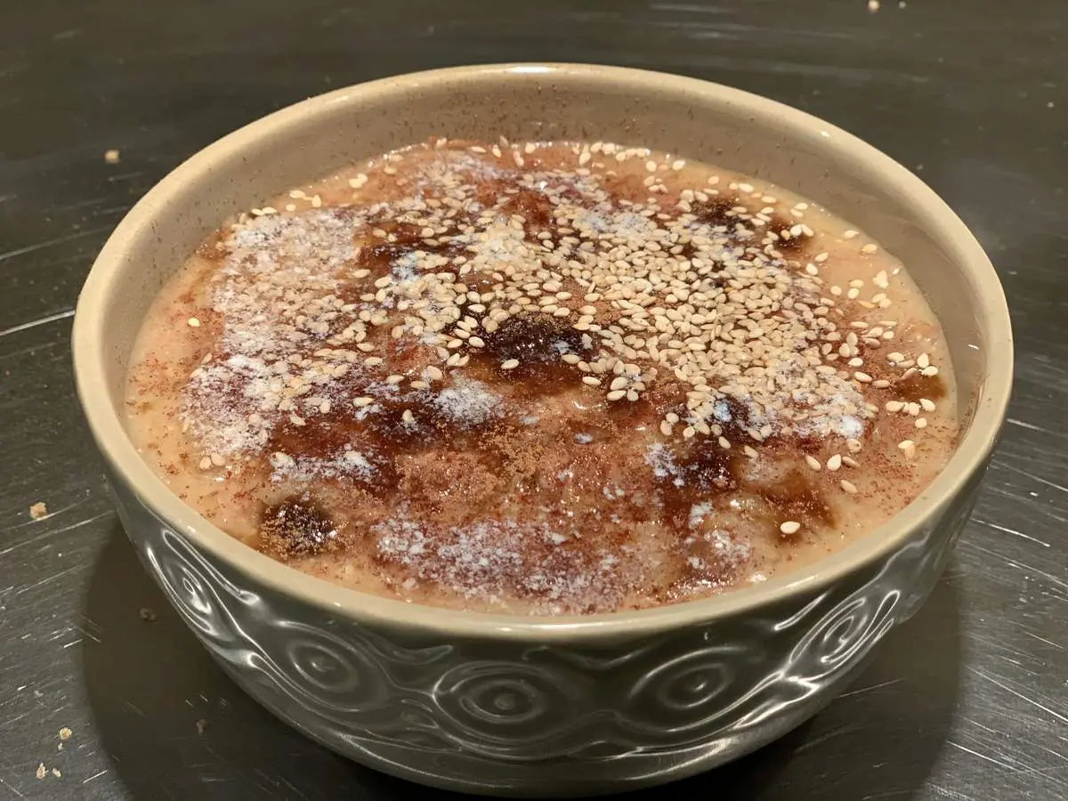 عصرونه امروز: خداحافظی با گندم و چربی؛ حلیم رژیمی با جو دو سر و مرغ، بمب پروتئین و فیبر!