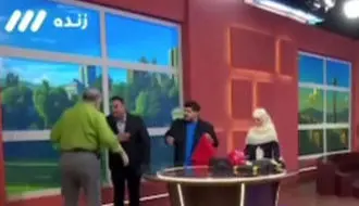مجری شبکه سه با لباس خیس به برنامه آمد!/ویدیو 