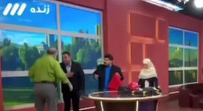 مجری شبکه سه با لباس خیس به برنامه آمد!/ویدیو 