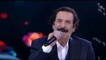 جواد یساری: حاضرم سرود تیم ملی فوتبال را بخوانم
