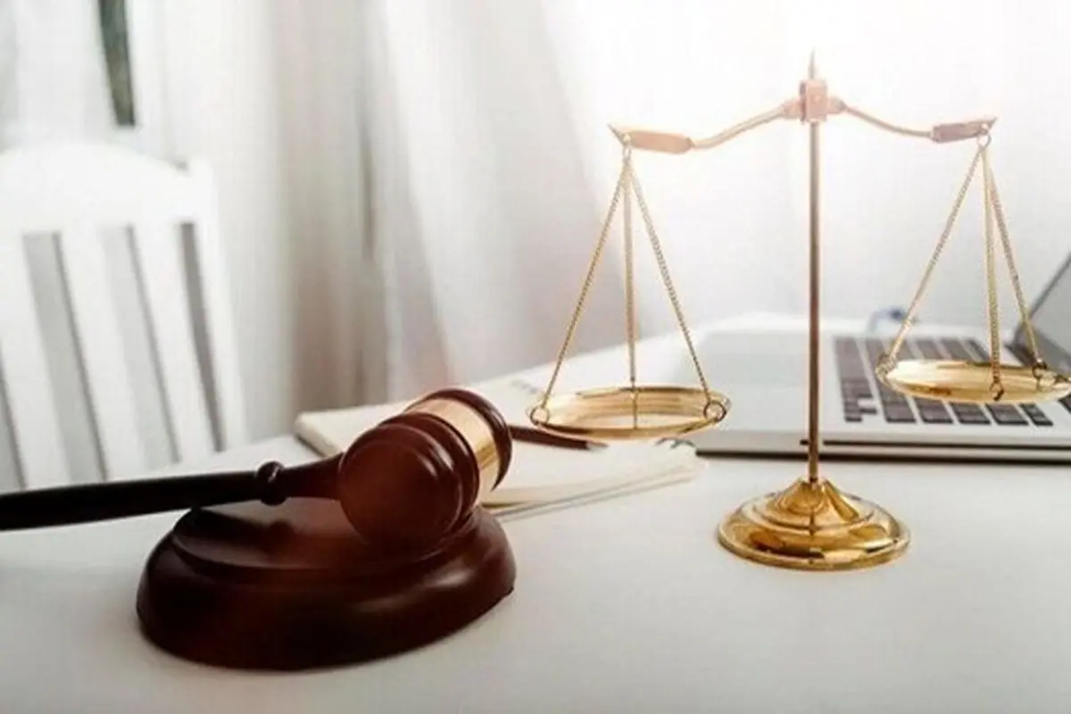 وکیل پایه یک دادگستری یعنی چه؟