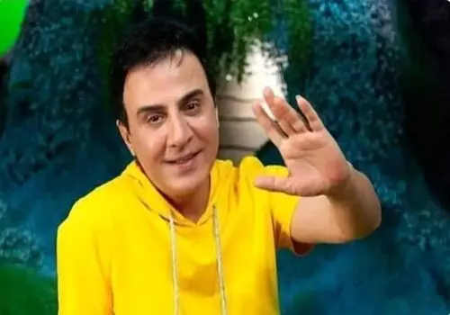 تیپ جوان‌پسند عموپورنگ در کنسرت محمد علیزاده