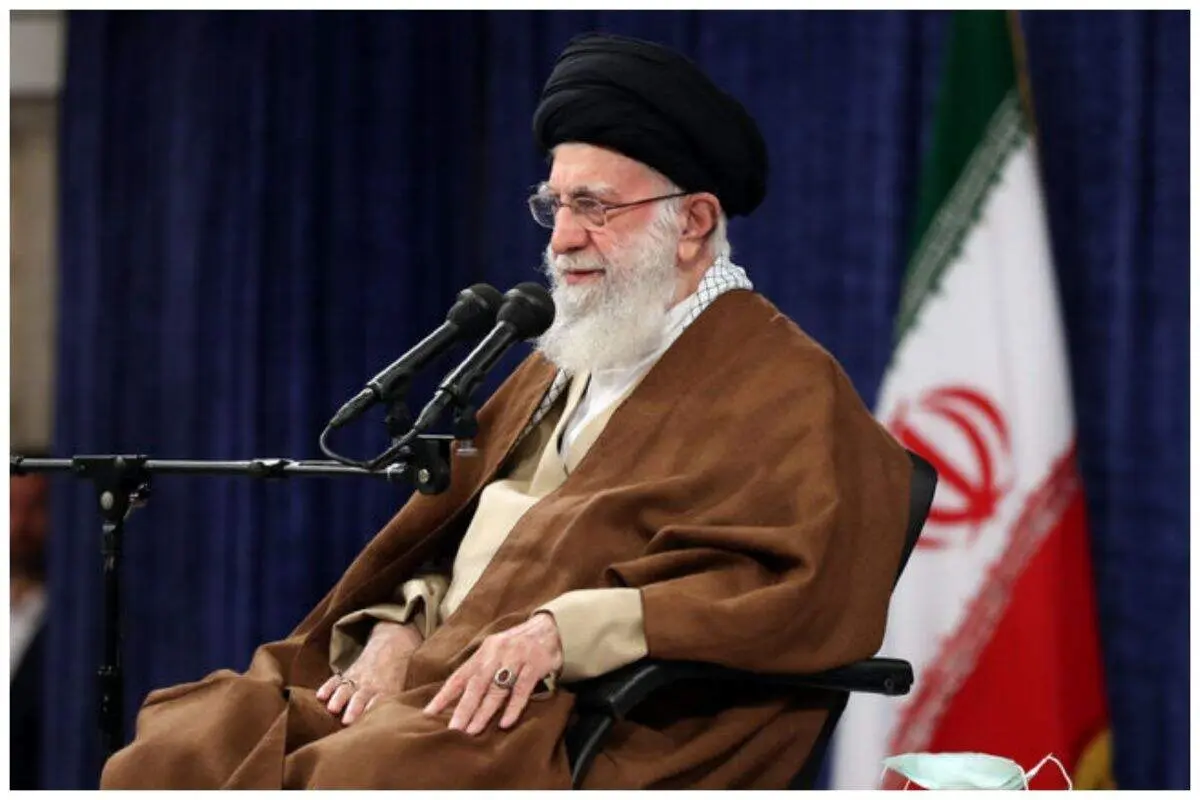 هر کسی با انتخابات مخالفت کند با جمهوری اسلامی و اسلام مخالفت کرده است
