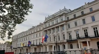 خدمات کنسولی سفارت اتریش در تهران تعلیق شد
