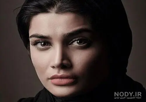 استایل متفاوت و جسورانه تینا آخوندتبار در ۳۹ سالگی + عکس