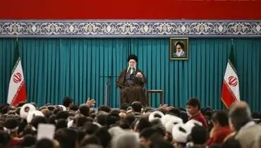 رهبر انقلاب: رأی ندادن هیچ مشکلی را از کشور حل نمی‌کند