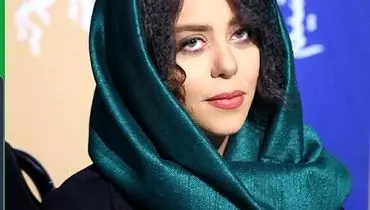 عکس عجیب الهام اخوان روی موتور