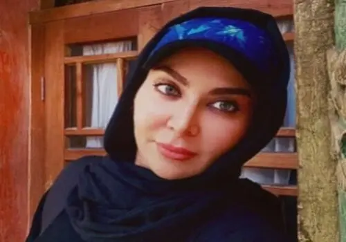 تصویری جدید از فقیهه سلطانی و همسر جوان تر از خودش