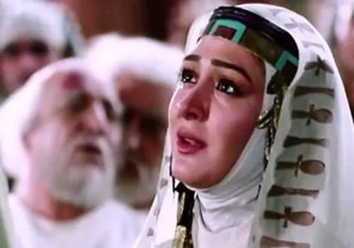 شمایل جدید الهام حمیدی در ۴۸ سالگی جلب‌توجه کرد