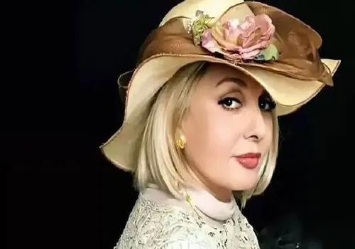 سفر به گذشته؛ انتشار یک تصویر قدیمی و دیدنی از گوگوش در پاریس