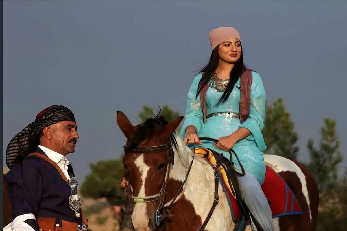 استقبال سوارکاران زن کرد از استانداران اقلیم کردستان عراق حاشیه ساز شد + فیلم