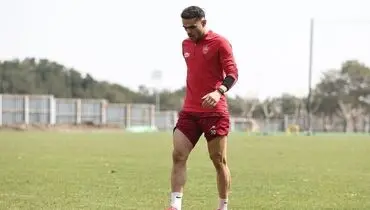 دو بازیکن خارجی پرسپولیس تصمیم به جدایی گرفتند