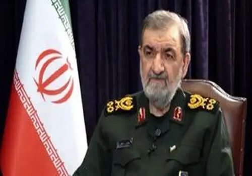 رضایی: نتایج مقاومت ملت ایران هر روز آشکارتر می‌شود
