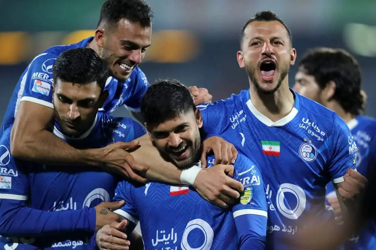 تلاش های نکونام برای بازگشت هافبک سابق استقلال