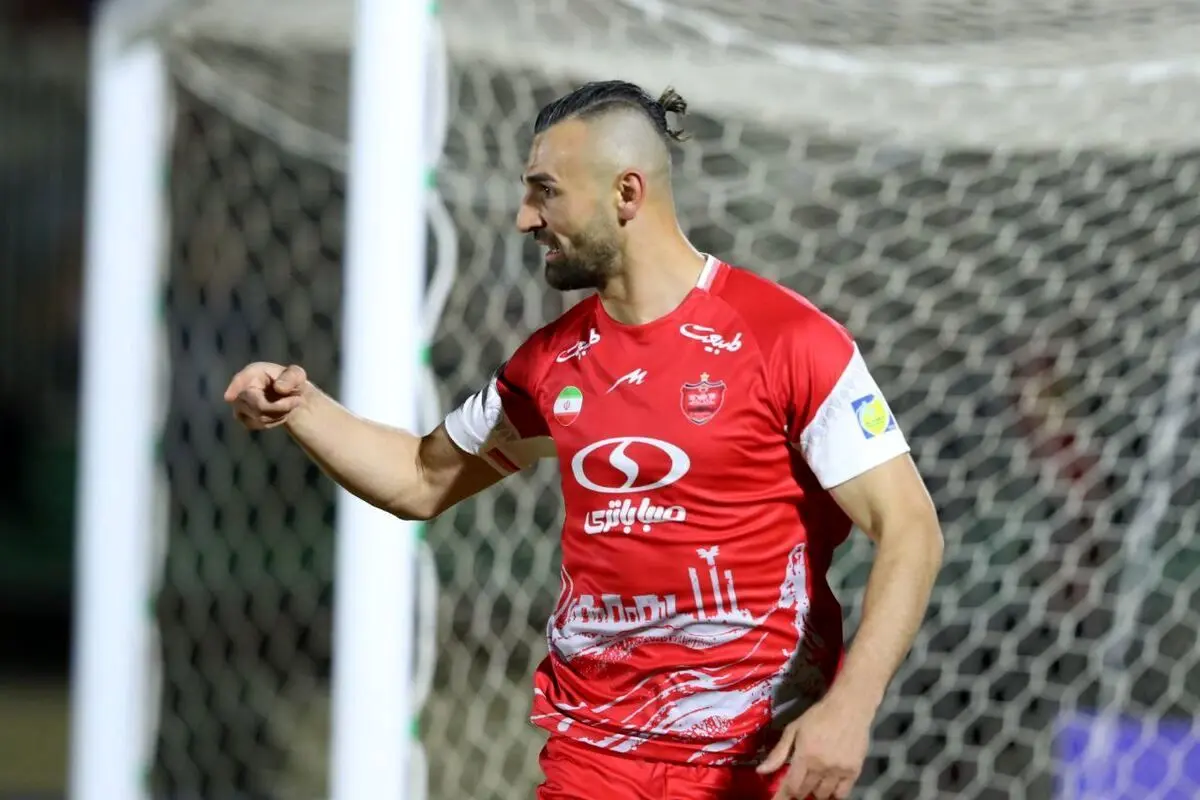 گل دوم پرسپولیس به مس رفسنجان + فیلم
