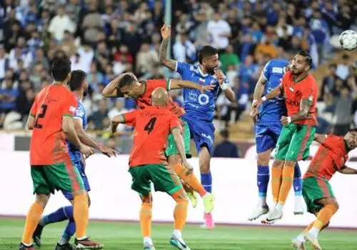 تراکتور 0 - استقلال 0؛ توقف آبی پوشان در تبریز به نفع پرسپولیس