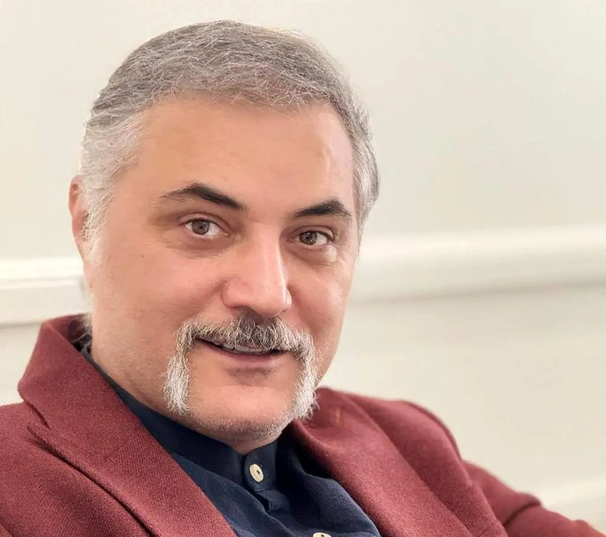 ۷ پرسش و ۳ تذکر در باب انگیزه های جولان در عرصه سیمرغ!!