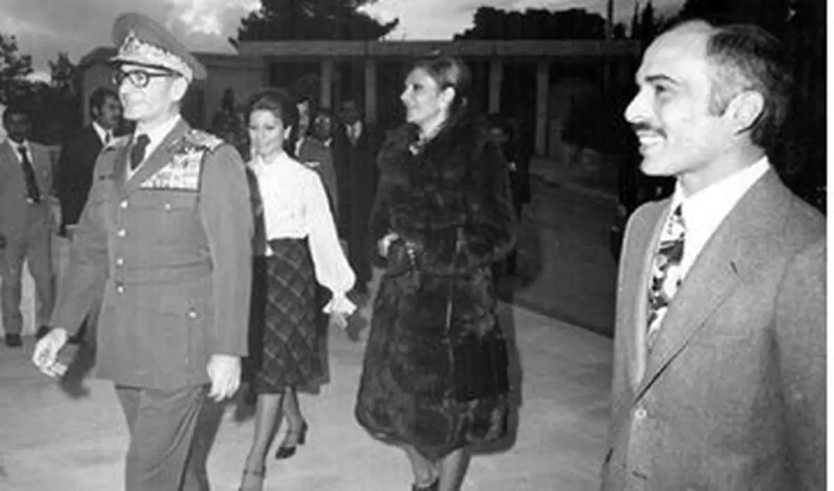 مراسم عروسی ملک حسین، پادشاه اردن با ملکه نور+عکس