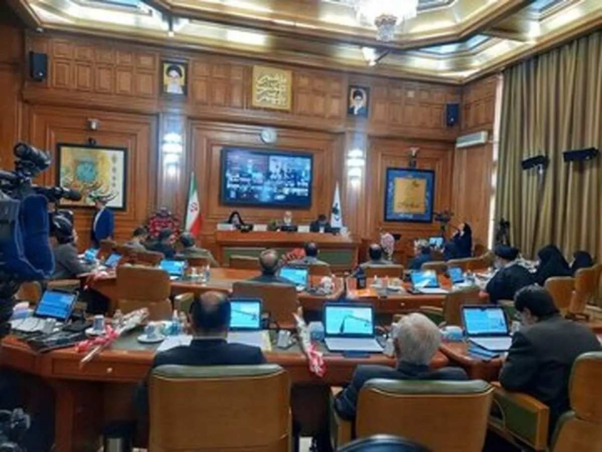 زاکانی: نگذاشتند صحبت کنیم؛ حرف‌هایمان مبنای قانونی داشت+فیلم