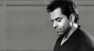 یک خواننده پاپ مشهور کنسرتش را لغو کرد