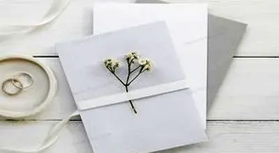 کارت عروسی متفاوت یک زوج ایرانی خبرساز شد/عکس