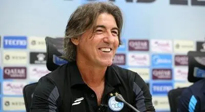  ساپینتو تنهاترین همیشه در مقابل ذوب‌آهن