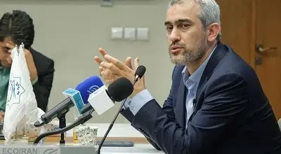 وزیر اقتصاد: دشمنان در هدف قرار دادن اقتصاد ایران ناکام می‌مانند
