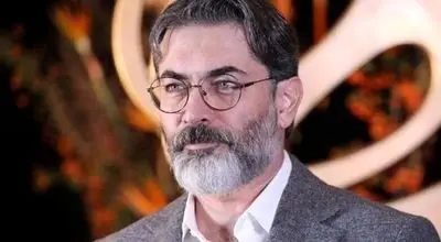 پارسا پیروزفر به دنیای کارگردانی سینما پا گذاشت