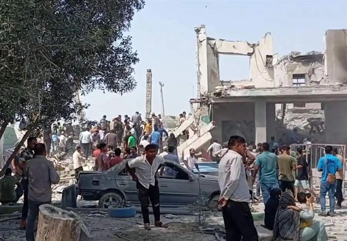 تفحص شهدای دبستان دخترانه میناب با کشف ۱۶۵ کودک شهید پایان یافت