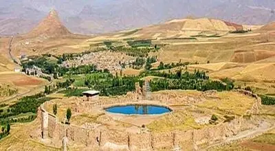 عکس: نمای هوایی زیبا از تخت سلیمان