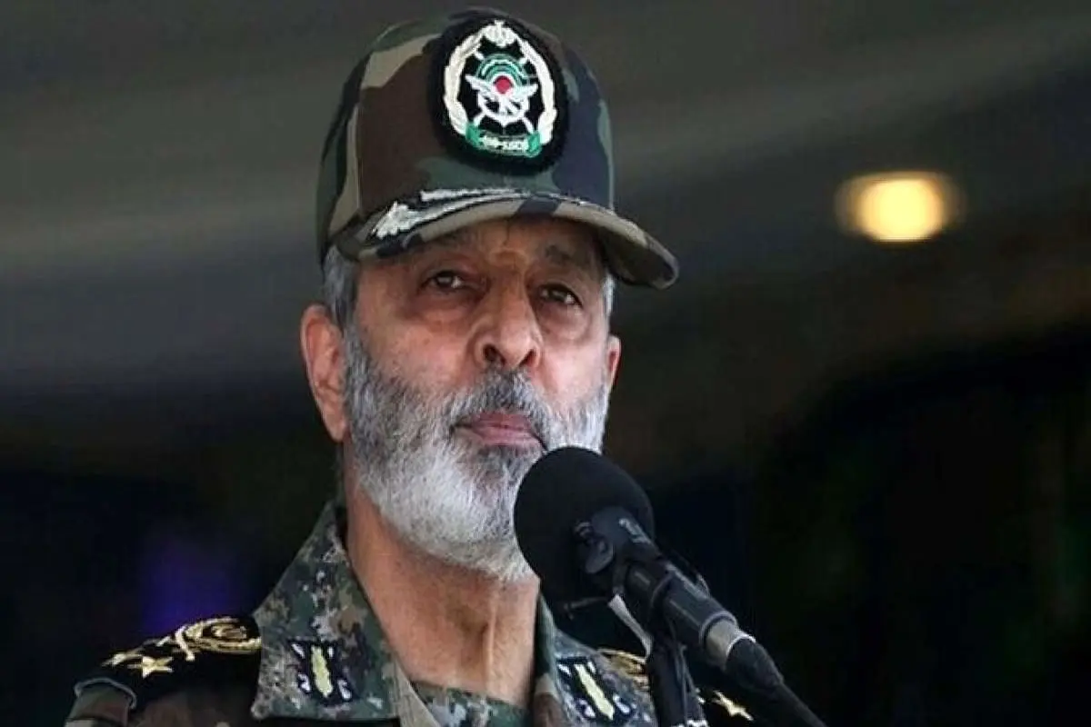 سرلشکر موسوی: لبخند دشمنان را محو میکنیم