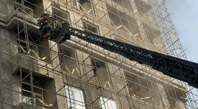 آتش سوزی در برج ۲۰ طبقه در تهران خبرساز شد